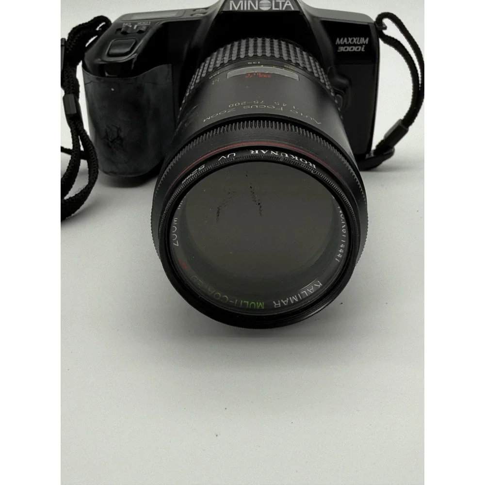 Minolta Maxxum 7000 & 3000i 35mm SLR Camera Bundle 75-200mm 100-300mm Lenses